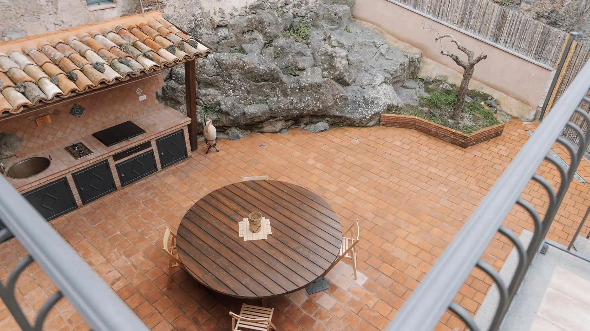 رانداتسو Convivium - Suites Apartments