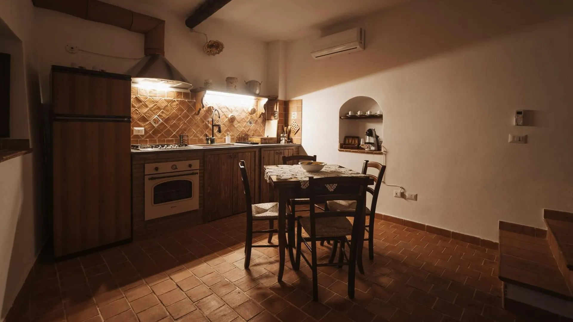 رانداتسو Convivium - Suites Apartments
