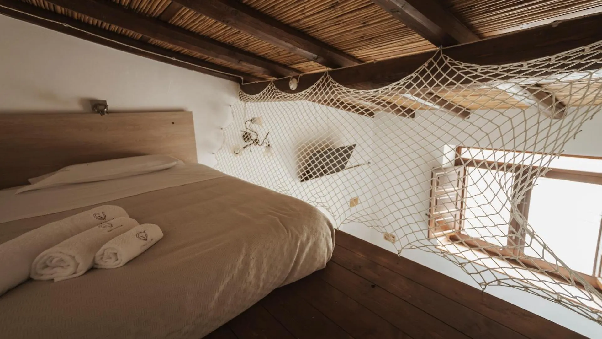 Convivium - Suites Apartments Randazzo 0*,  Italien